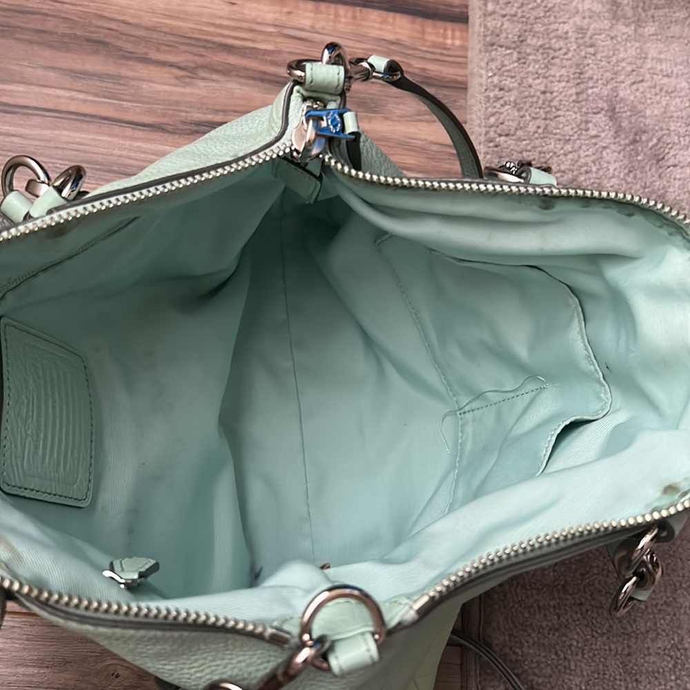 Coach Mint Green Leather Handbag
KELSEY SATCHEL IN PEBBLE LEATHER - Picture 10 of 10
